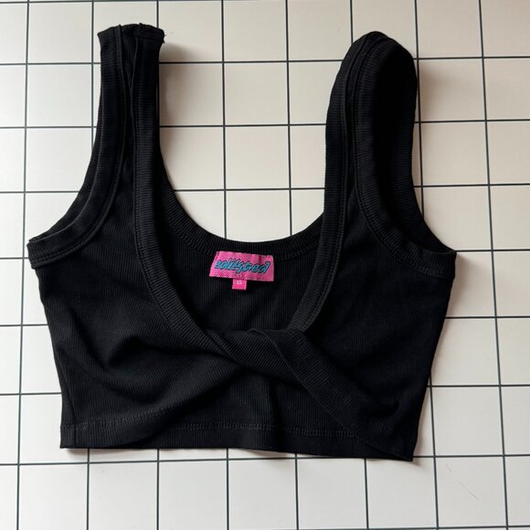 Edikted twist front cropped tank top - Picture 1 of 3